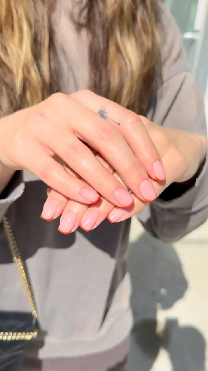 Laura Beverly Nails manicure